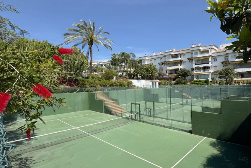 R5034214-Apartment-For-Sale-Marbella-Ground-Floor-4-Beds-125-Built-3