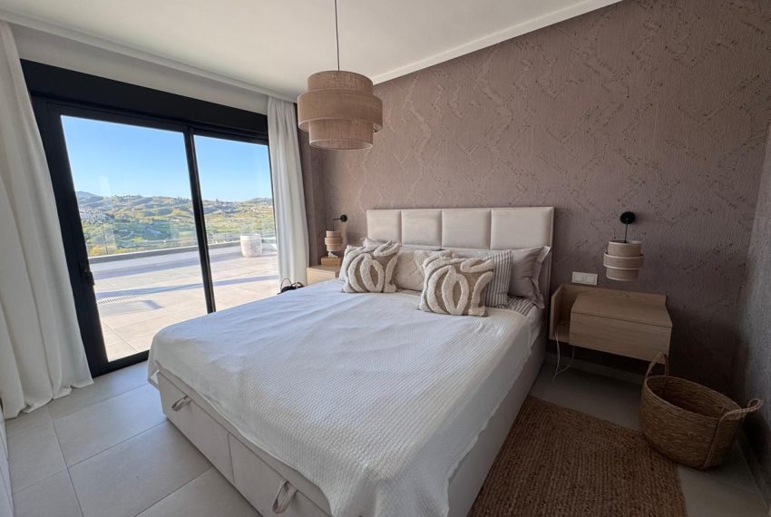 R5034313-Apartment-For-Sale-La-Cala-de-Mijas-Penthouse-2-Beds-99-Built-11