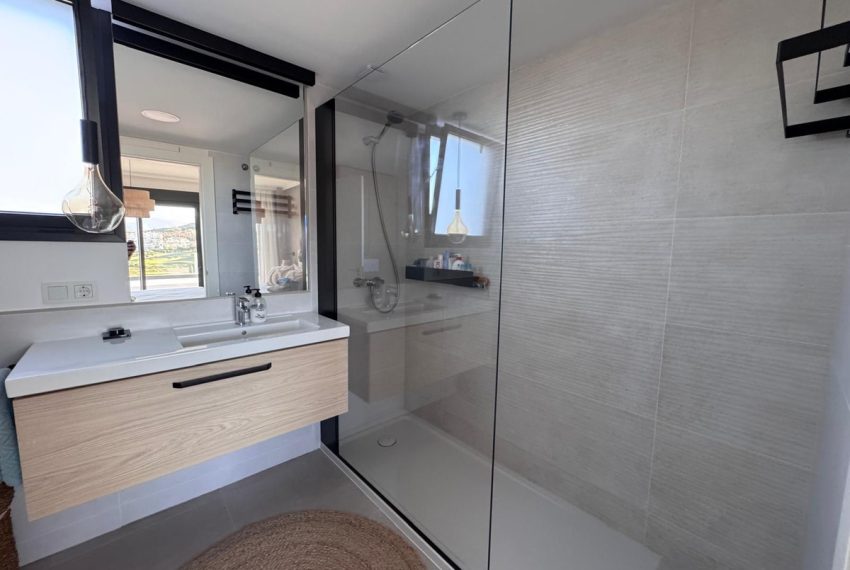 R5034313-Apartment-For-Sale-La-Cala-de-Mijas-Penthouse-2-Beds-99-Built-16