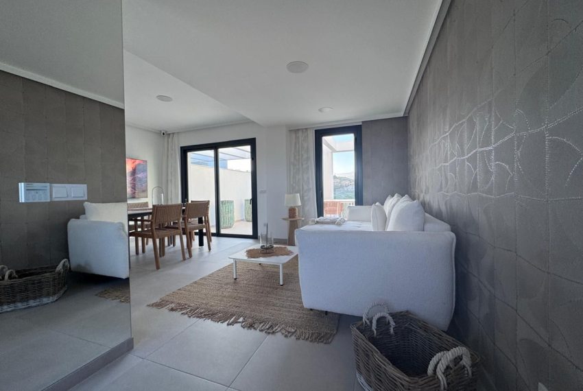 R5034313-Apartment-For-Sale-La-Cala-de-Mijas-Penthouse-2-Beds-99-Built-5