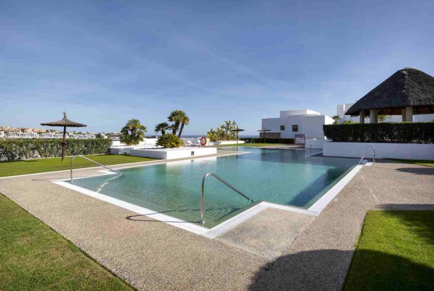 R5034328-Apartment-For-Sale-New-Golden-Mile-Penthouse-3-Beds-220-Built