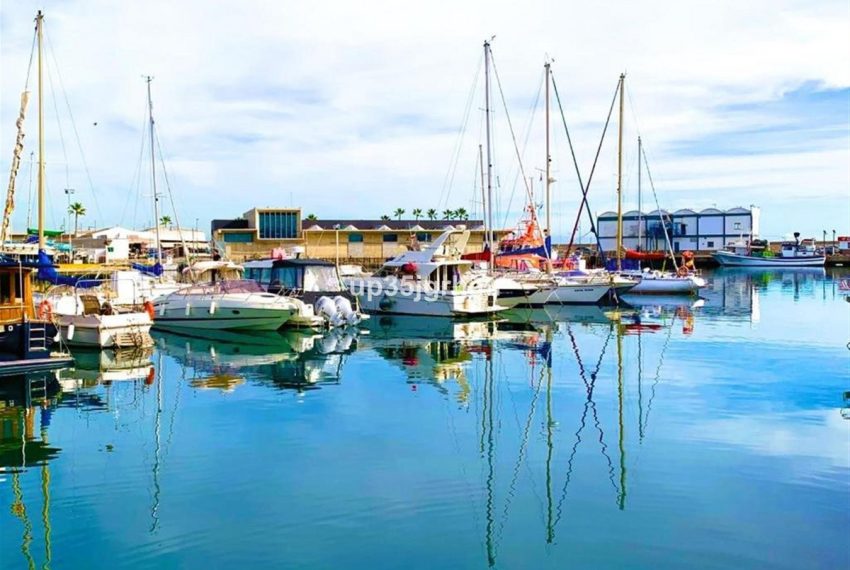 R5034667-Apartment-For-Sale-Estepona-Penthouse-4-Beds-150-Built-11