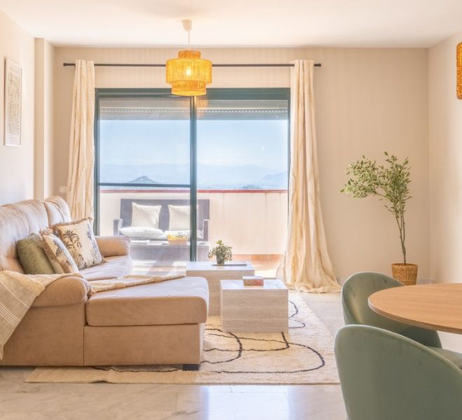 R5034697-Image 1-Penthouse - 3 Beds - 114 Built
