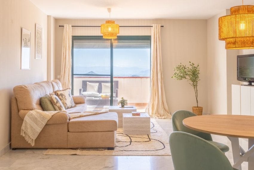 R5034697-Apartment-For-Sale-Guaro-Penthouse-3-Beds-114-Built