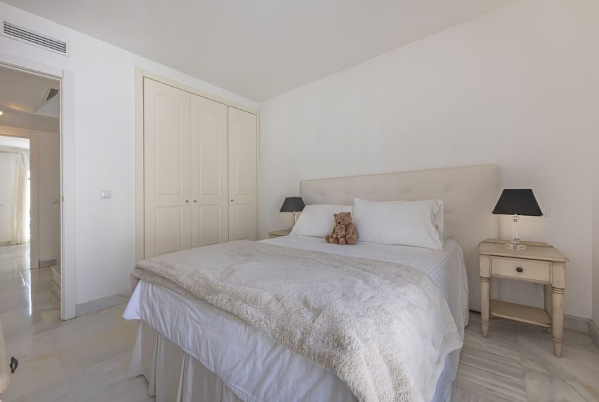R5034868-Townhouse-For-Sale-Marbella-Terraced-4-Beds-156-Built-13