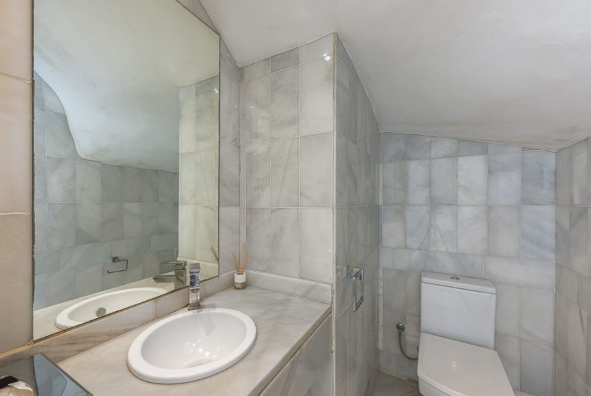 R5034868-Townhouse-For-Sale-Marbella-Terraced-4-Beds-156-Built-14