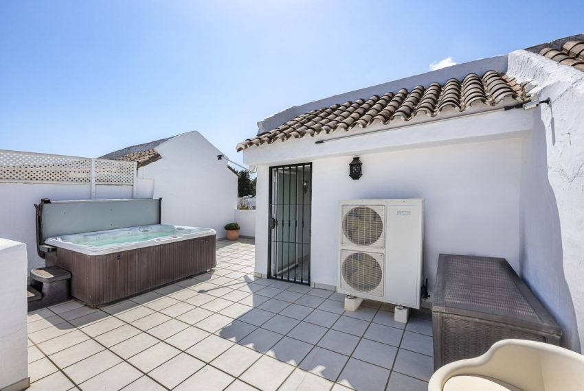 R5034868-Townhouse-For-Sale-Marbella-Terraced-4-Beds-156-Built-3