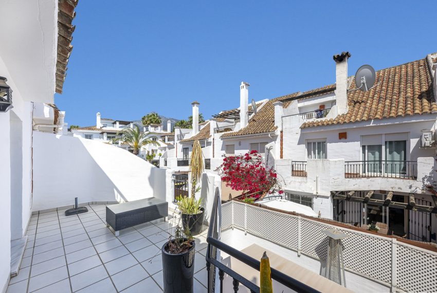 R5034868-Townhouse-For-Sale-Marbella-Terraced-4-Beds-156-Built-9