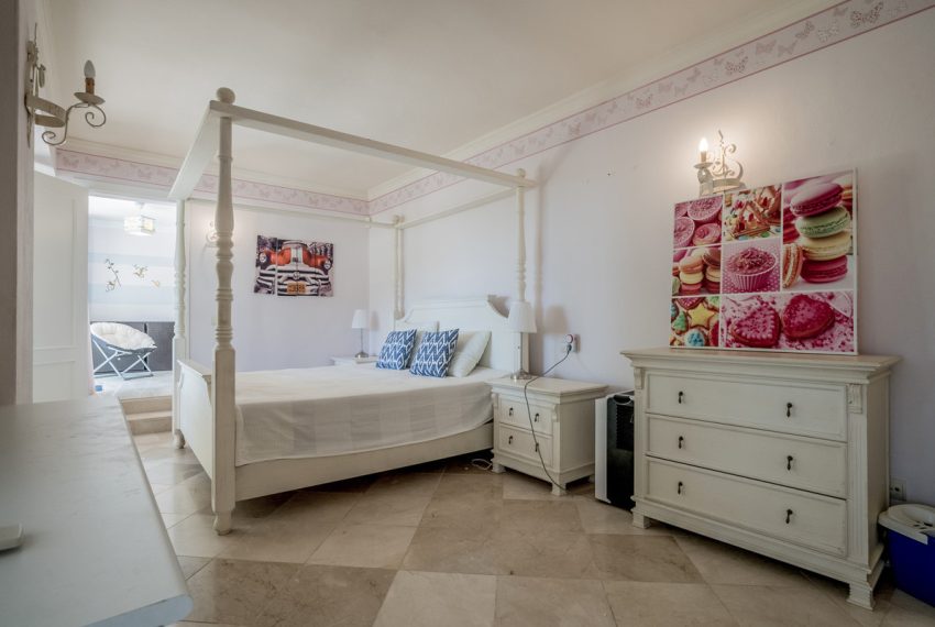 R5035141-Villa-For-Sale-Los-Arqueros-Detached-5-Beds-379-Built-18