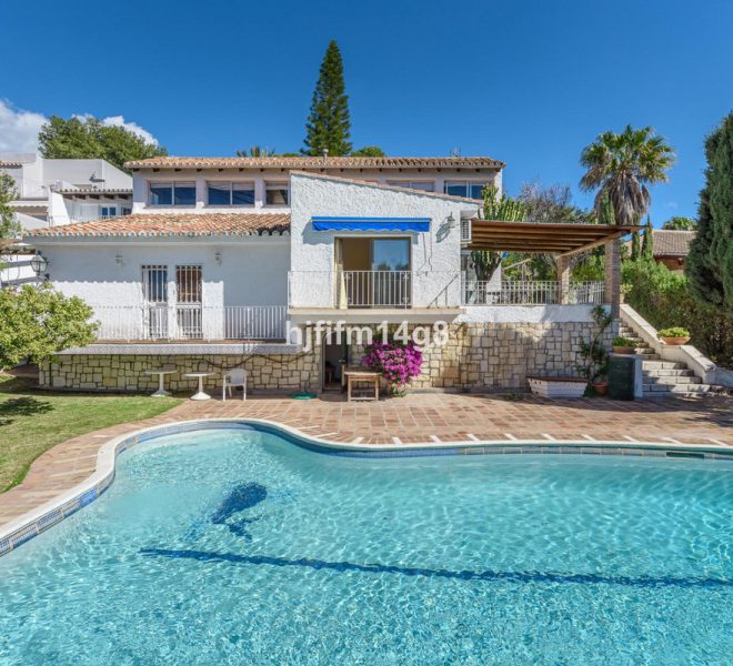 R5035189-Image 1-Detached - 5 Beds - 146 Built