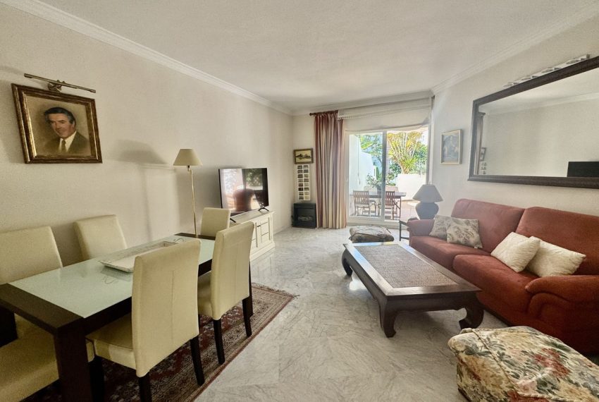 R5037148-Apartment-For-Sale-The-Golden-Mile-Ground-Floor-3-Beds-121-Built-4