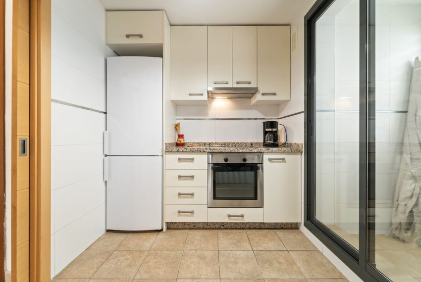 R5037454-Apartment-For-Sale-La-Cala-de-Mijas-Middle-Floor-2-Beds-90-Built-3