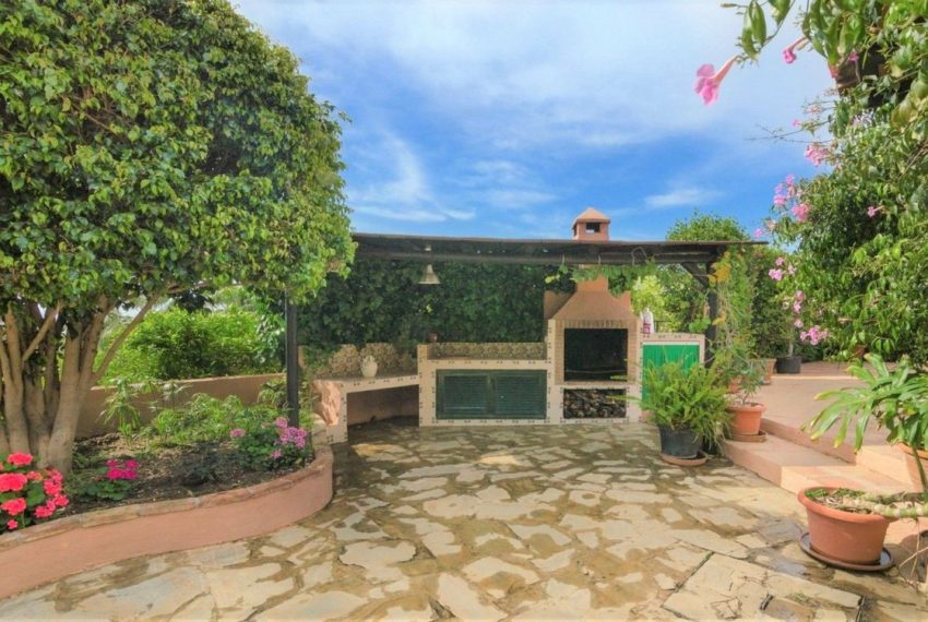 R5037514-Villa-For-Sale-Estepona-Finca-4-Beds-240-Built-13