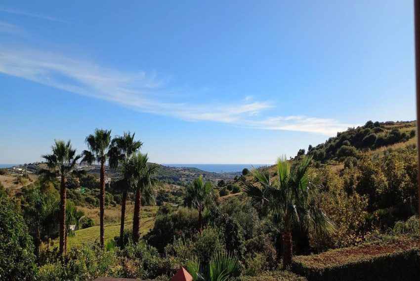 R5037514-Villa-For-Sale-Estepona-Finca-4-Beds-240-Built-3