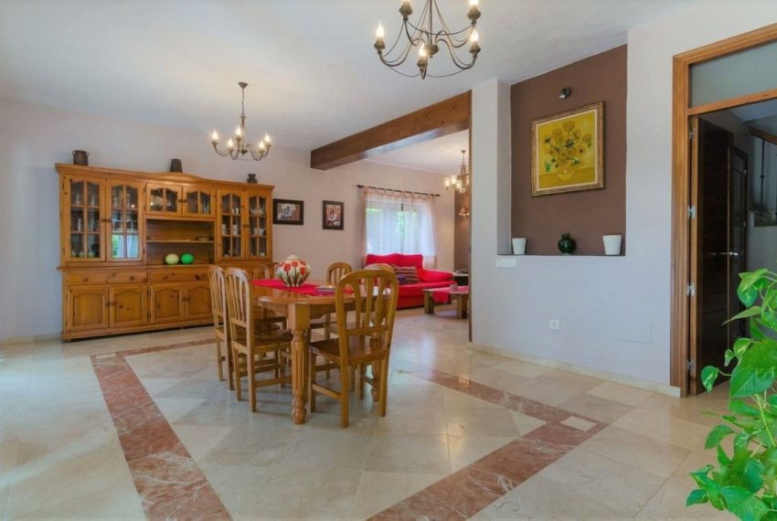 R5037514-Villa-For-Sale-Estepona-Finca-4-Beds-240-Built-7