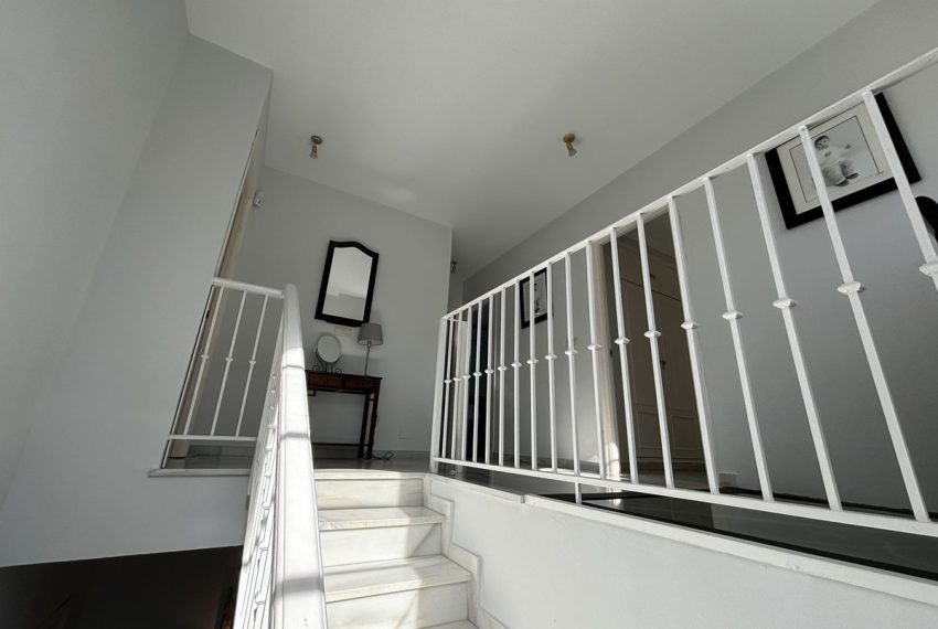 R5037526-Villa-For-Sale-Nueva-Andalucia-Detached-5-Beds-320-Built-19