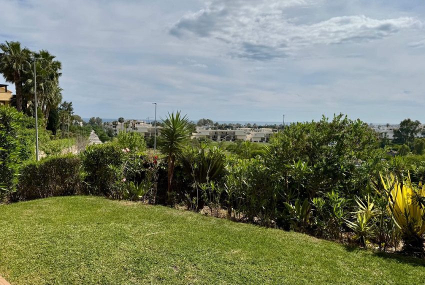 R5037562-Apartment-For-Sale-Nueva-Andalucia-Ground-Floor-2-Beds-104-Built-3