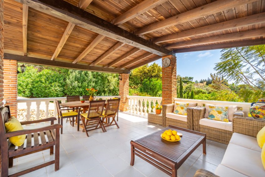 R5037820-Villa-For-Sale-El-Rosario-Detached-4-Beds-384-Built-1