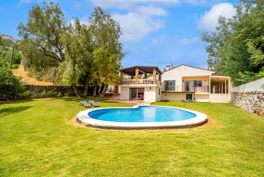 R5037820-Villa-For-Sale-El-Rosario-Detached-4-Beds-384-Built-8