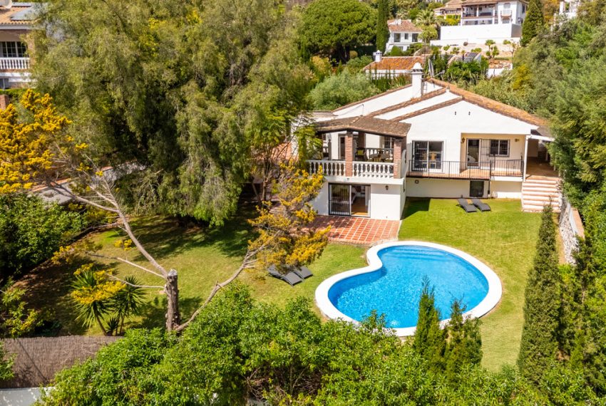 R5037820-Villa-For-Sale-El-Rosario-Detached-4-Beds-384-Built