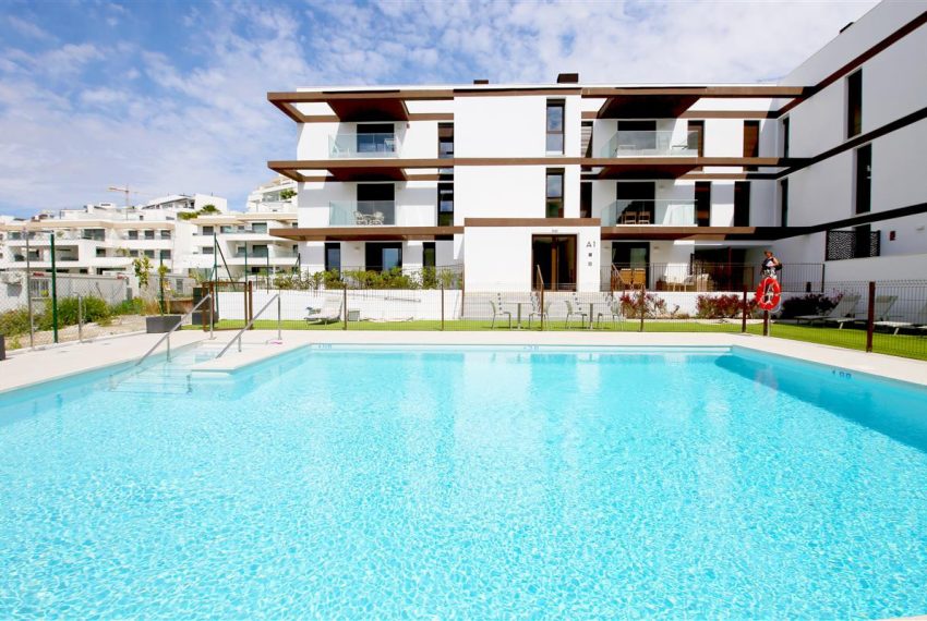 R5037826-Apartment-For-Sale-Estepona-Penthouse-1-Beds-68-Built-1
