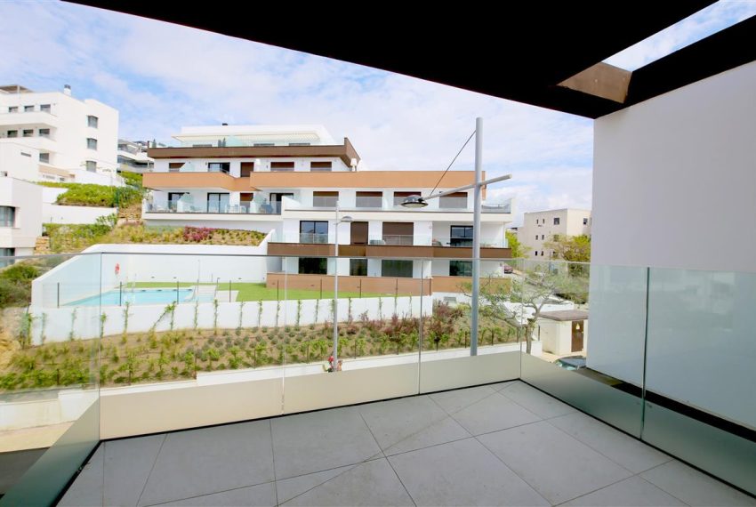 R5037826-Apartment-For-Sale-Estepona-Penthouse-1-Beds-68-Built