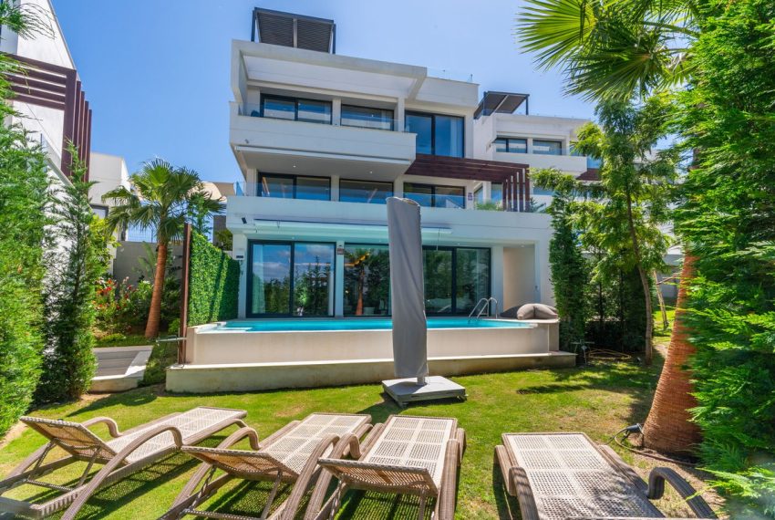 R5038771-Villa-For-Sale-La-Cala-Golf-Detached-4-Beds-362-Built