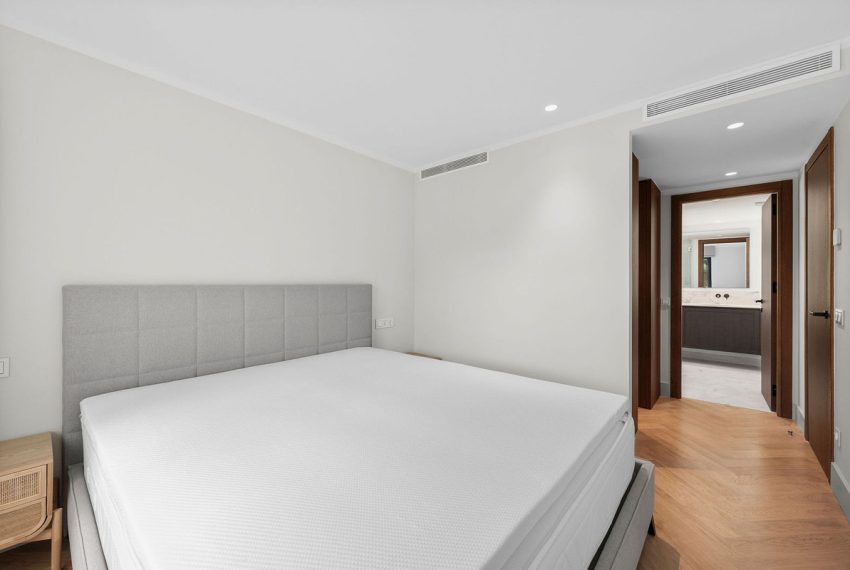 R5038777-Apartment-For-Sale-Nueva-Andalucia-Middle-Floor-2-Beds-100-Built-10