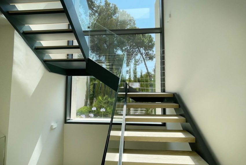 R5039080-Villa-For-Sale-The-Golden-Mile-Detached-5-Beds-668-Built-19