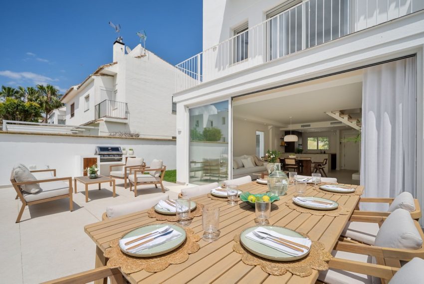 R5039422-Villa-For-Sale-Nueva-Andalucia-Semi-Detached-3-Beds-125-Built-6