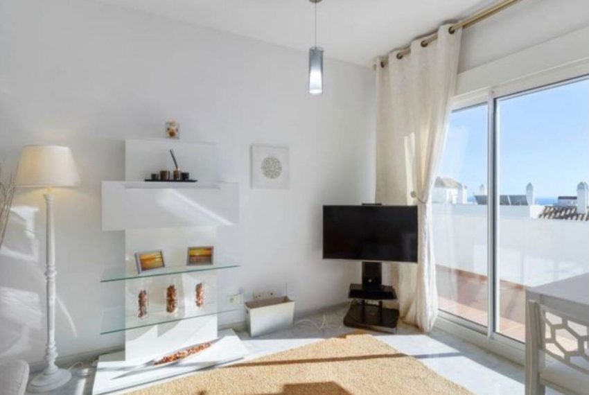 R5039566-Apartment-For-Sale-Estepona-Penthouse-2-Beds-103-Built-3