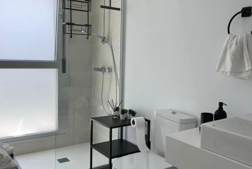R5039998-Apartment-For-Sale-Estepona-Penthouse-2-Beds-93-Built-11