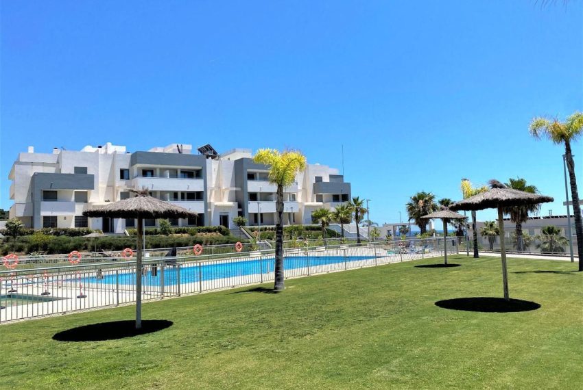 R5039998-Apartment-For-Sale-Estepona-Penthouse-2-Beds-93-Built-14