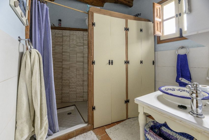 R5040073-Townhouse-For-Sale-Monda-Terraced-4-Beds-342-Built-9