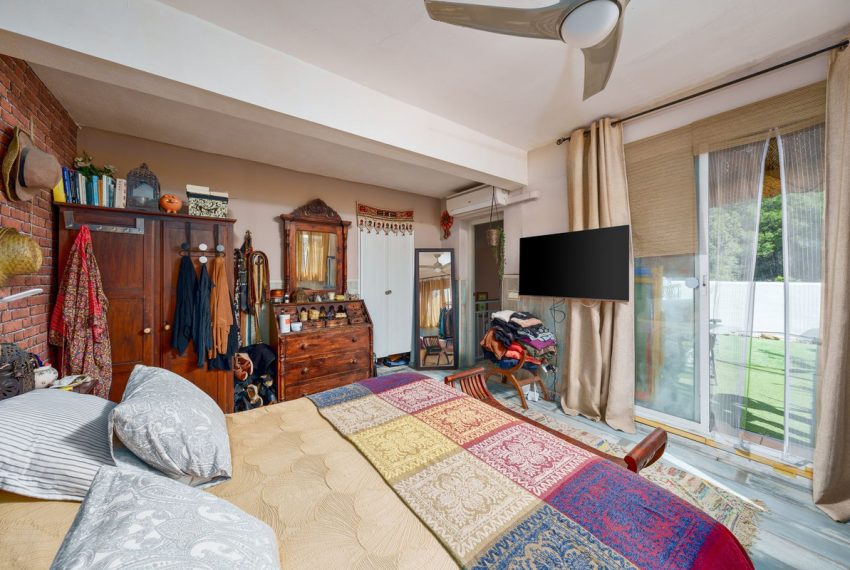 R5040226-Villa-For-Sale-Nagueles-Semi-Detached-3-Beds-181-Built-16