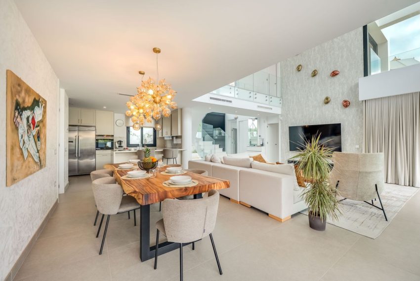 R5040343-Villa-For-Sale-San-Pedro-de-Alcantara-Detached-5-Beds-642-Built-4