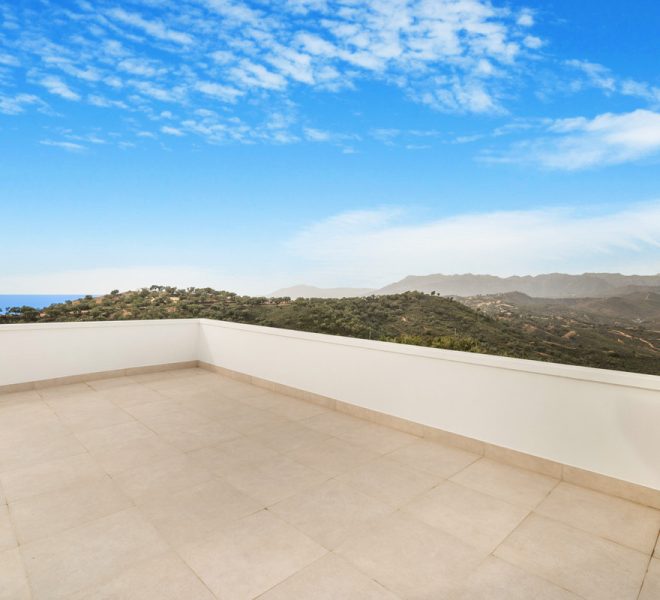 R5040565-Image 1-Detached - 3 Beds - 390 Built