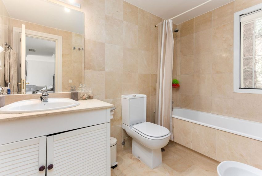 R5040763-Apartment-For-Sale-La-Quinta-Middle-Floor-2-Beds-115-Built-12