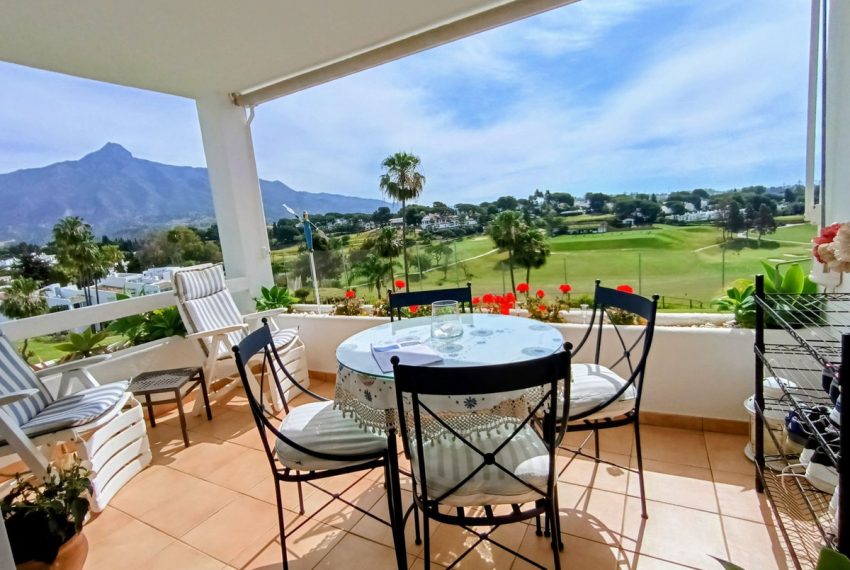 R5040943-Apartment-For-Sale-Nueva-Andalucia-Penthouse-3-Beds-97-Built-1
