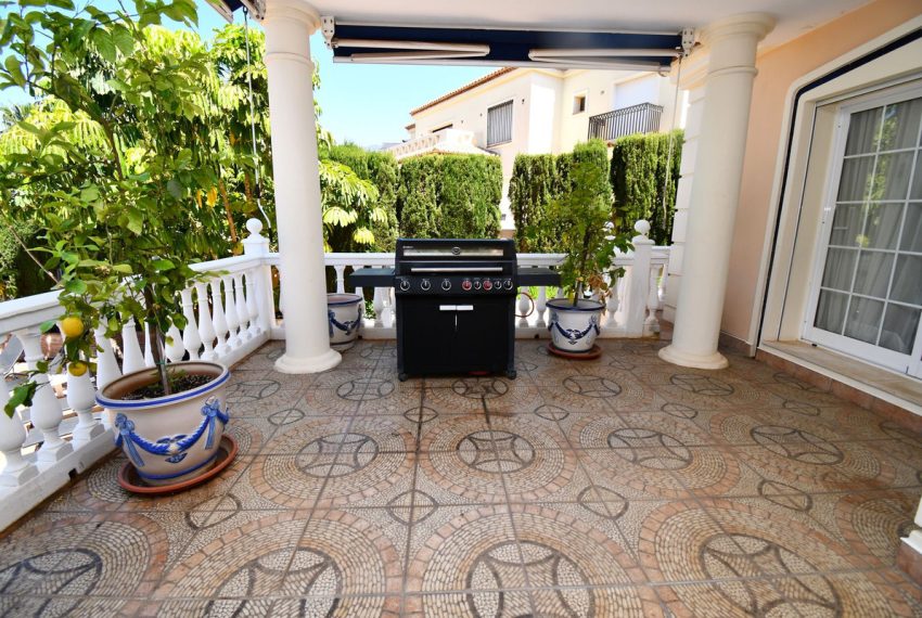 R5040988-Villa-For-Sale-Mijas-Golf-Detached-9-Beds-718-Built-10