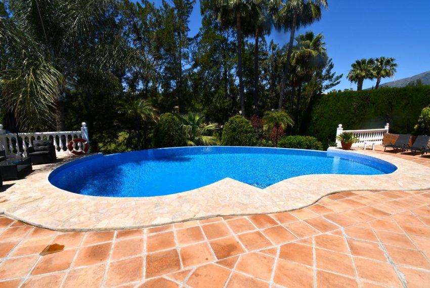 R5040988-Villa-For-Sale-Mijas-Golf-Detached-9-Beds-718-Built-17