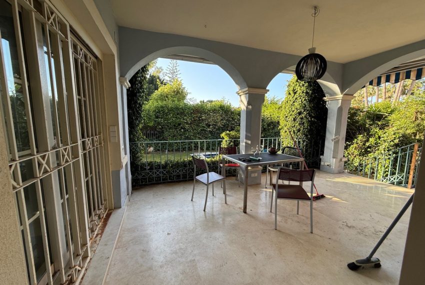 R5041108-Villa-For-Sale-Puerto-Banus-Detached-5-Beds-380-Built-11