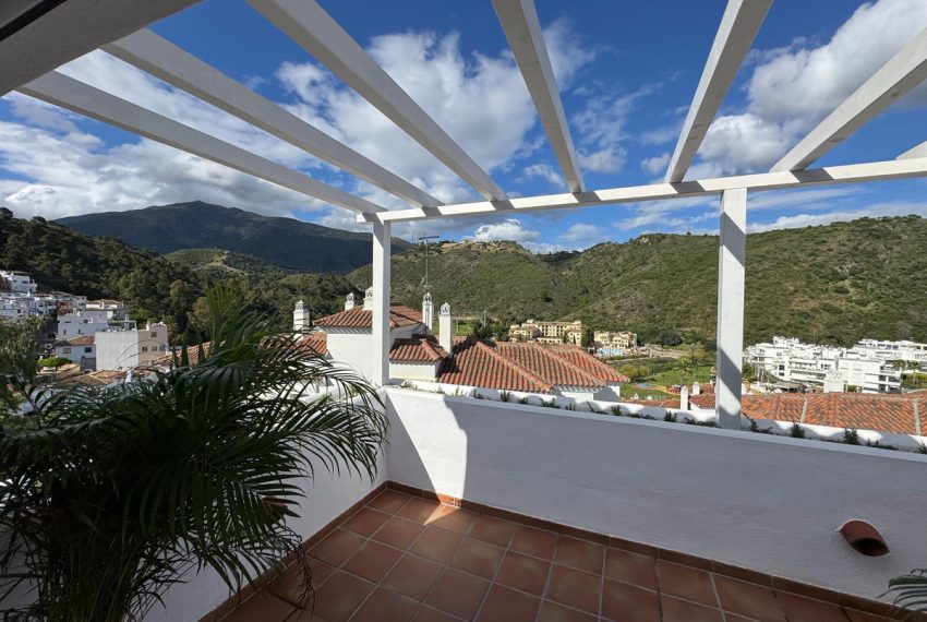 R5041153-Apartment-For-Sale-Benahavis-Penthouse-1-Beds-68-Built
