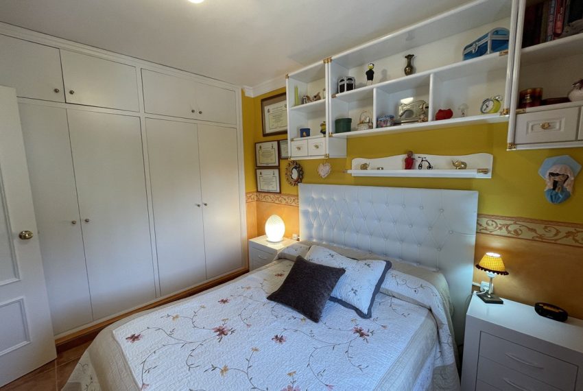 R5041237-Townhouse-For-Sale-Altos-de-los-Monteros-Terraced-4-Beds-95-Built-16