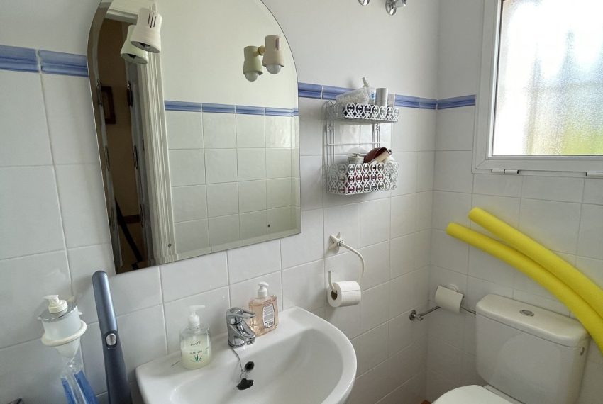 R5041237-Townhouse-For-Sale-Altos-de-los-Monteros-Terraced-4-Beds-95-Built-2