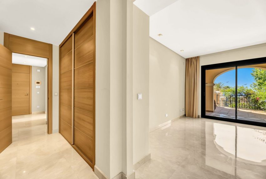 R5041783-Apartment-For-Sale-La-Quinta-Ground-Floor-3-Beds-161-Built-12