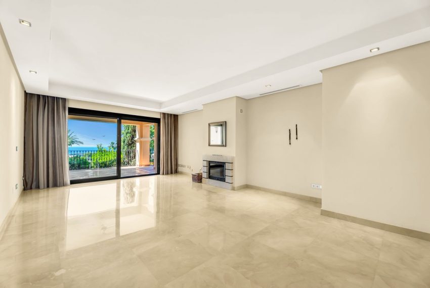 R5041783-Apartment-For-Sale-La-Quinta-Ground-Floor-3-Beds-161-Built-2