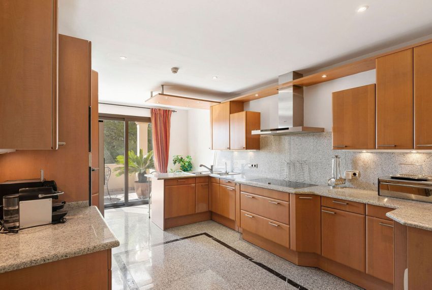 R5041933-Apartment-For-Sale-Nueva-Andalucia-Middle-Floor-3-Beds-202-Built-2