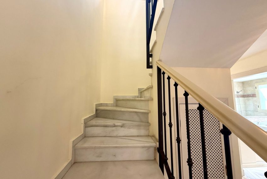 R5041996-Apartment-For-Sale-Nueva-Andalucia-Penthouse-Duplex-3-Beds-161-Built-13