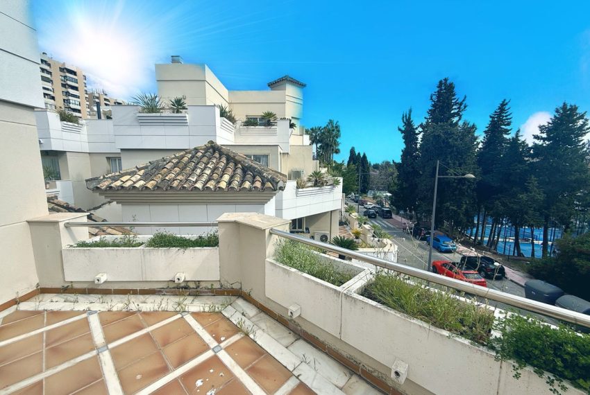 R5041996-Apartment-For-Sale-Nueva-Andalucia-Penthouse-Duplex-3-Beds-161-Built-8
